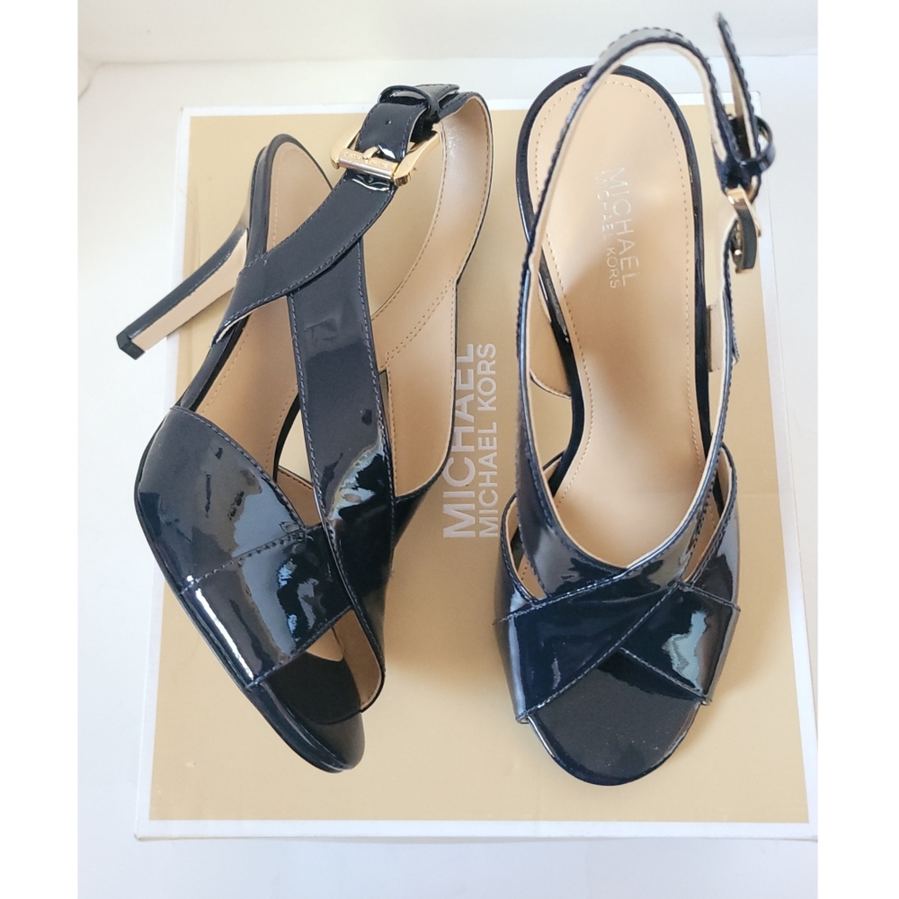 New! MICHAEL KORS Women's Patent Leather Slingback Sandals Size 6 Dark Navy Blue - Picture 2 of 10